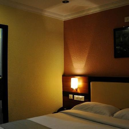 Moments Hotel Calcutta Buitenkant foto